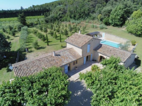 typical provencal bastide, built of local stones, in the luberon in cheval-blanc with secured pool and wifi -sleeps 6 people.